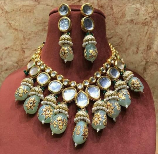 Indian Gold Plated Kundan Polki Choker Necklace With Earrings - Image 2