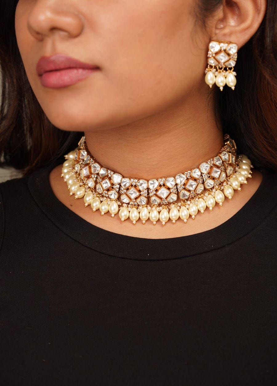 Gold Moissanite Polki Choker Set With Earrings - Image 2