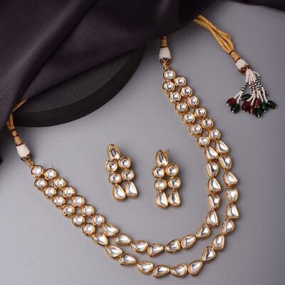 Gold Plated Kundan Embellished Choker Necklace Set
