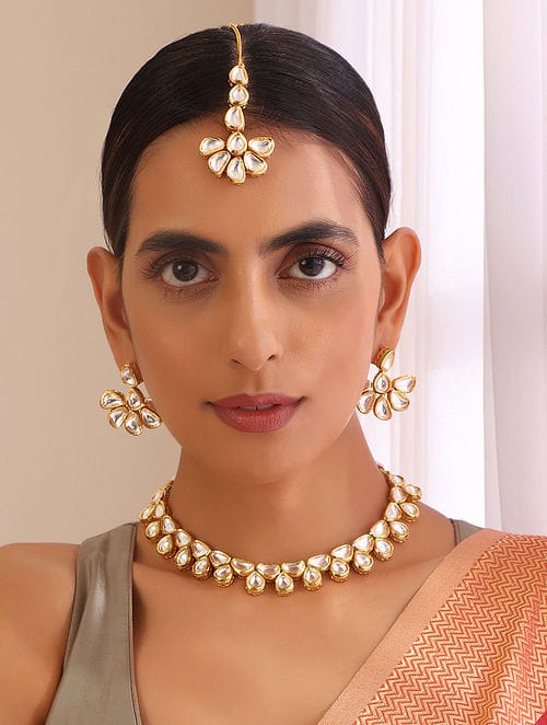 Gold Plated Kundan Embellished Choker Necklace Set - Image 3