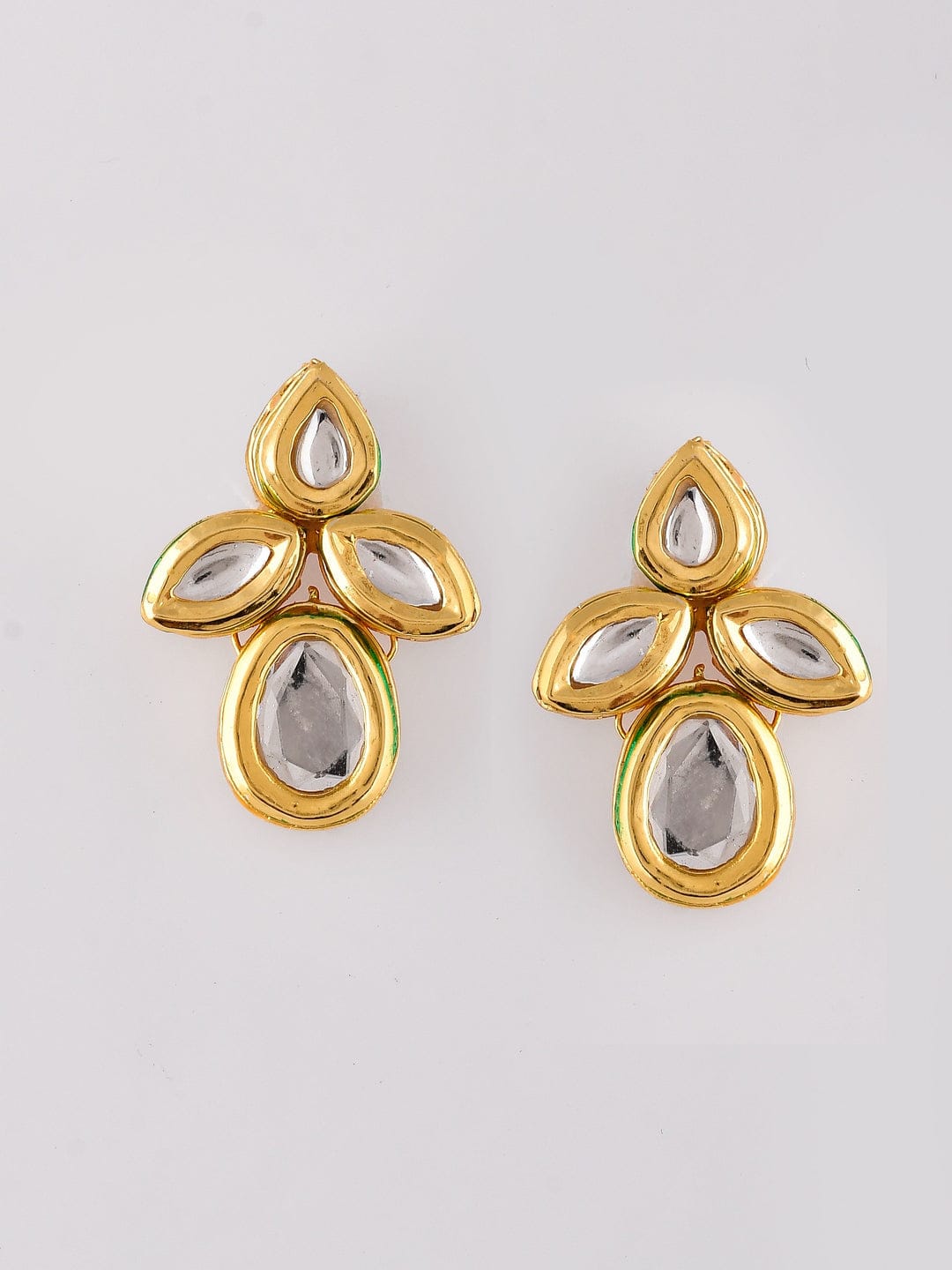 Gold Plated White Kundan Necklace Set - Image 5