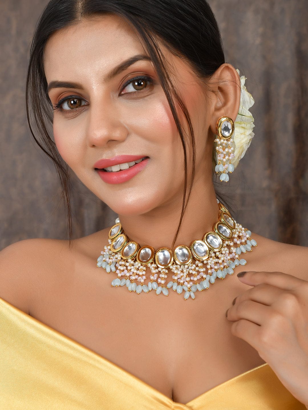 Gold Plated Necklace With Earrings - Image 3