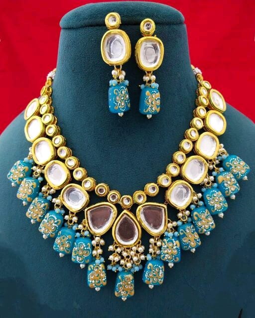 Gold Plated Kundan Necklace Set - Image 3