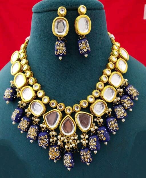 Gold Plated Kundan Necklace Set - Image 8