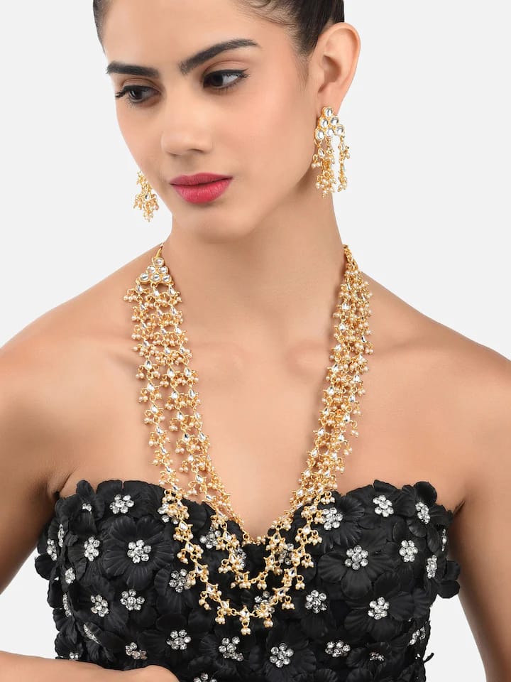 Gold Finish Kundan Necklace With White Stone - Image 2