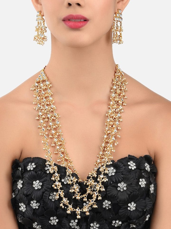 Gold Finish Kundan Necklace With White Stone - Image 3