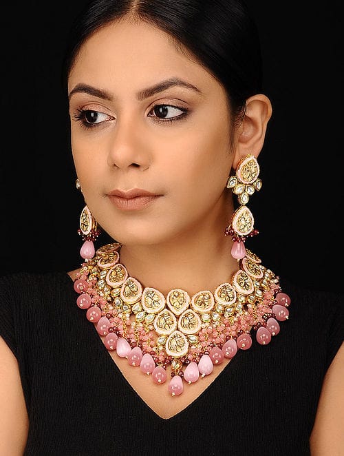 Elegant kundan choker With Monalisa Drop Stone
