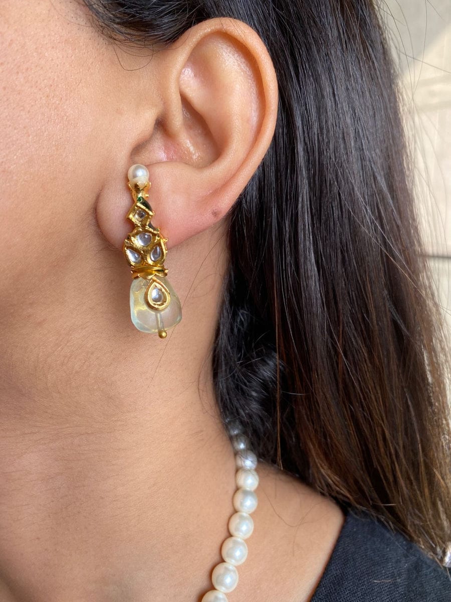 Gold Finish Multi Stone Choker Set With Kundan Work - Image 2