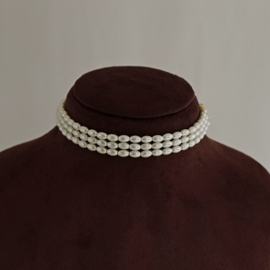 White Pearl Necklace Set - Image 2