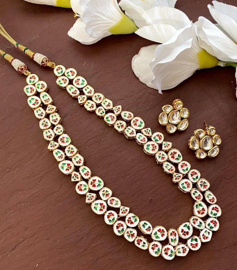 Gold Finish Kundan Mala - Image 5