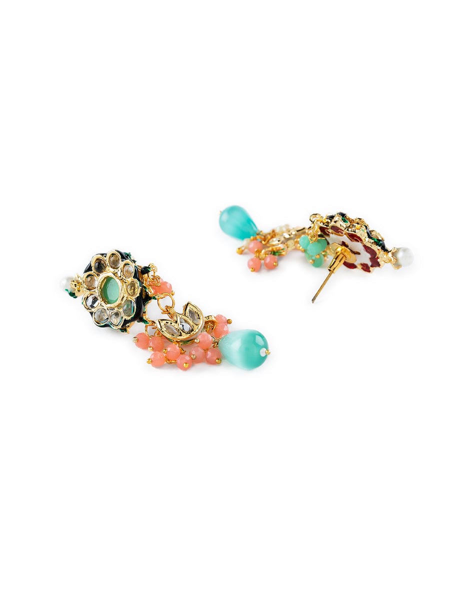 Gold Plated Kundan Choker Set With Monalisa Beads - Image 6
