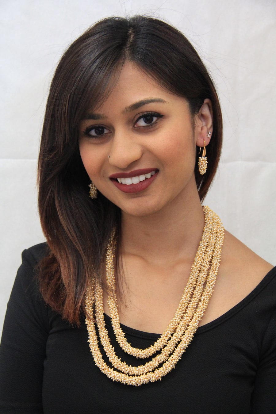 Women Gold-Plated Beaded Necklace & Earrings Set