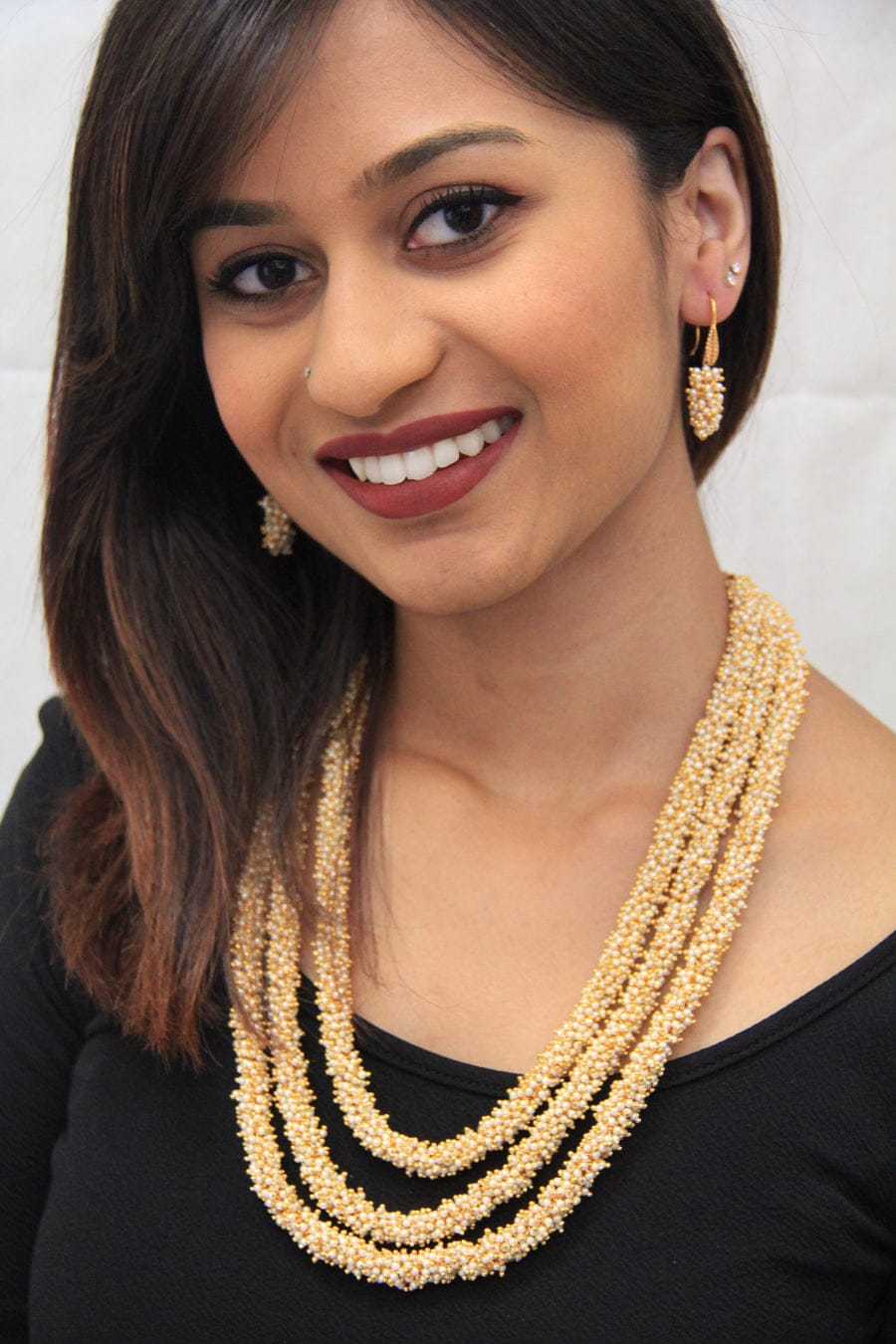 Women Gold-Plated Beaded Necklace & Earrings Set - Image 4