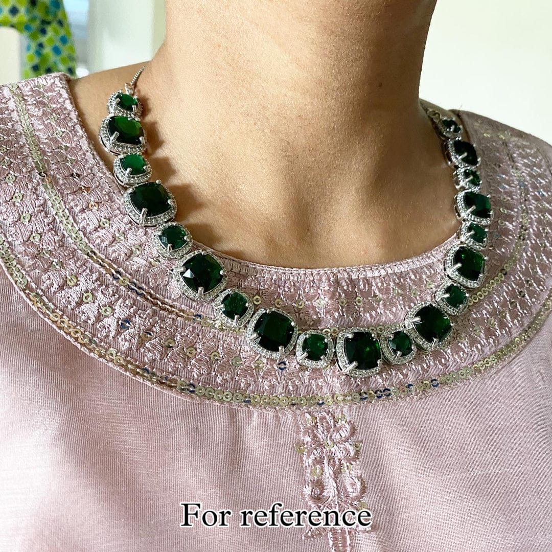 White Finish Emerald Necklace Set - Image 3