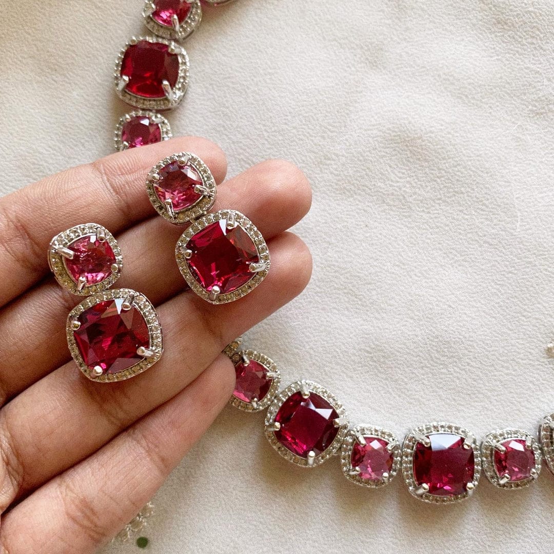White Finish Ruby Red Necklace Set - Image 5