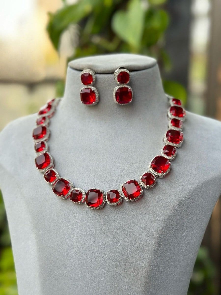 White Finish Ruby Red Necklace Set - Image 3