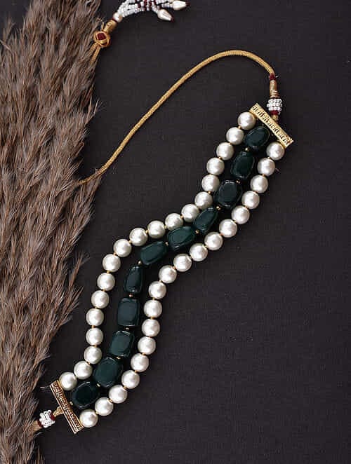 Green Pearl Embellished Choker