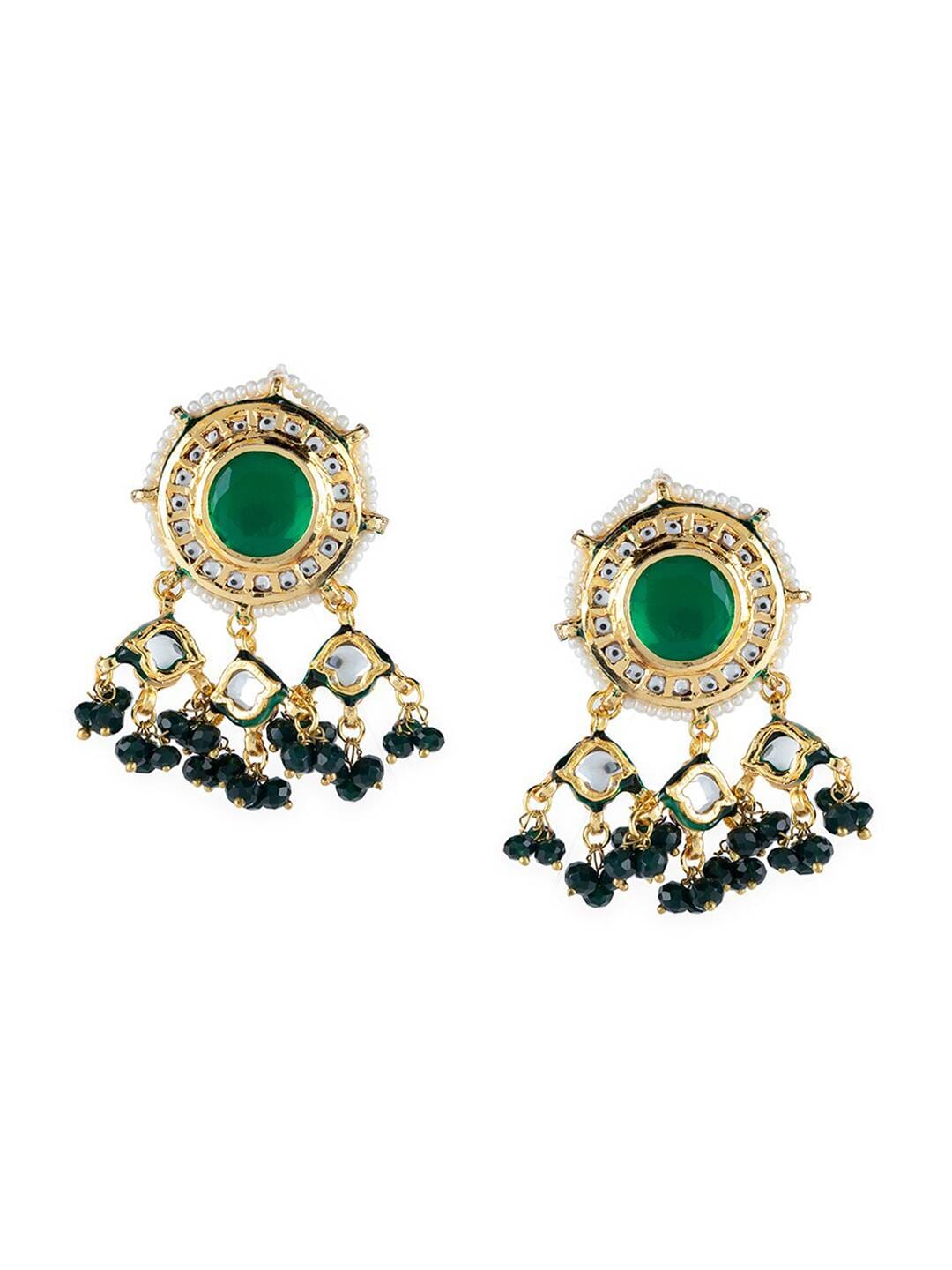 Green Kundan Multilayer Pearl Gold Plated Choker Jewellery Set - Image 6
