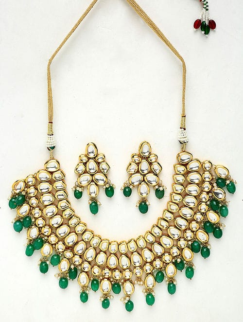 VeroniQ Trends-Elegant Kundan Necklace With Earrings - Image 3