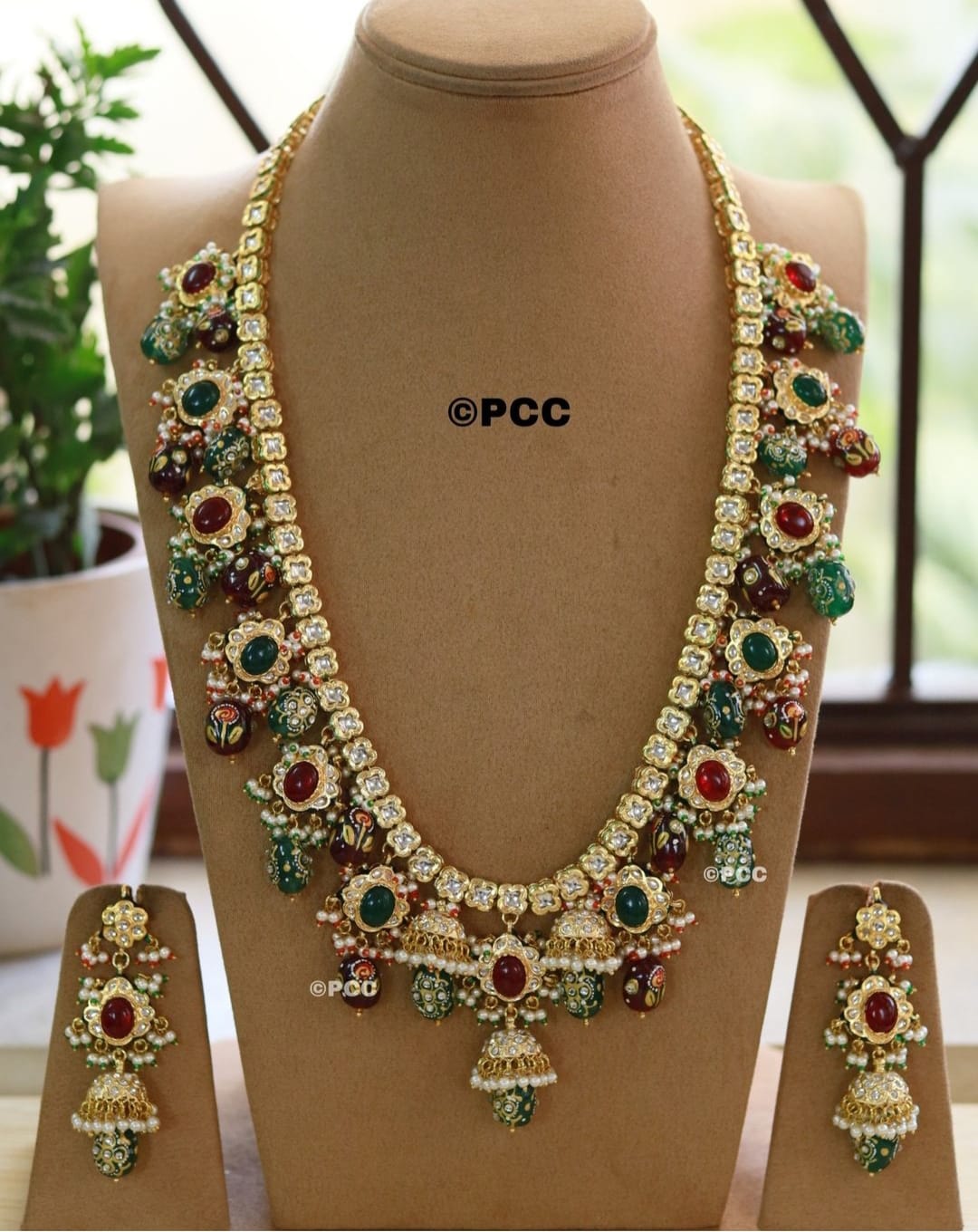 Handmade Long Kundan Necklace With Earrings - Image 2