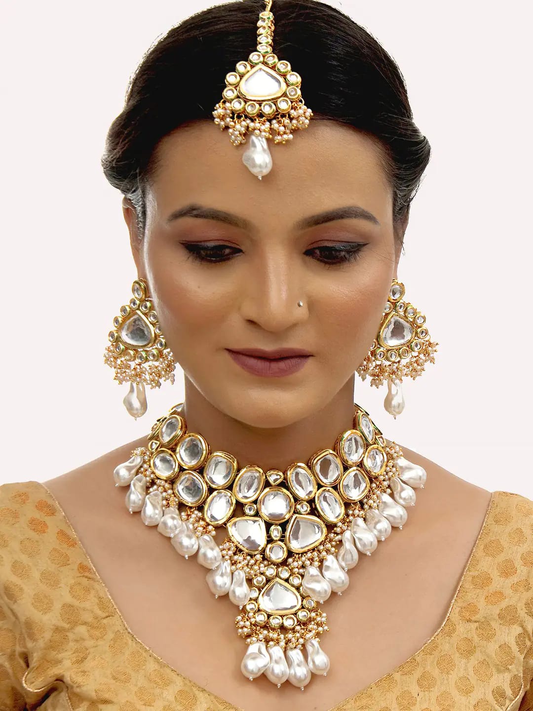 Gold-Plated Kundan-Studded & Pearls Beaded Necklace With Earrings & Maangtikka - Image 2