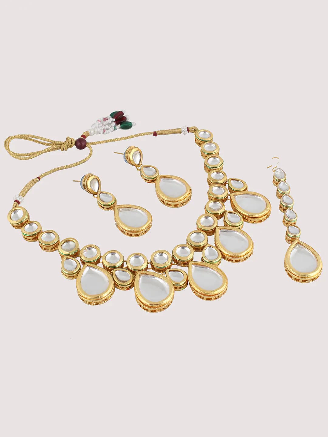 Gold-Plated White Kundan-Studded Necklace With Earrings & Maangtikka - Image 3