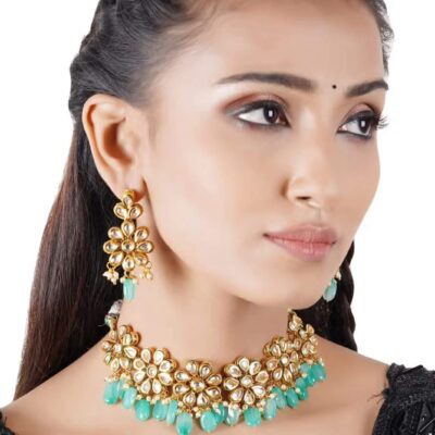 Gold Finish Kundan Necklace