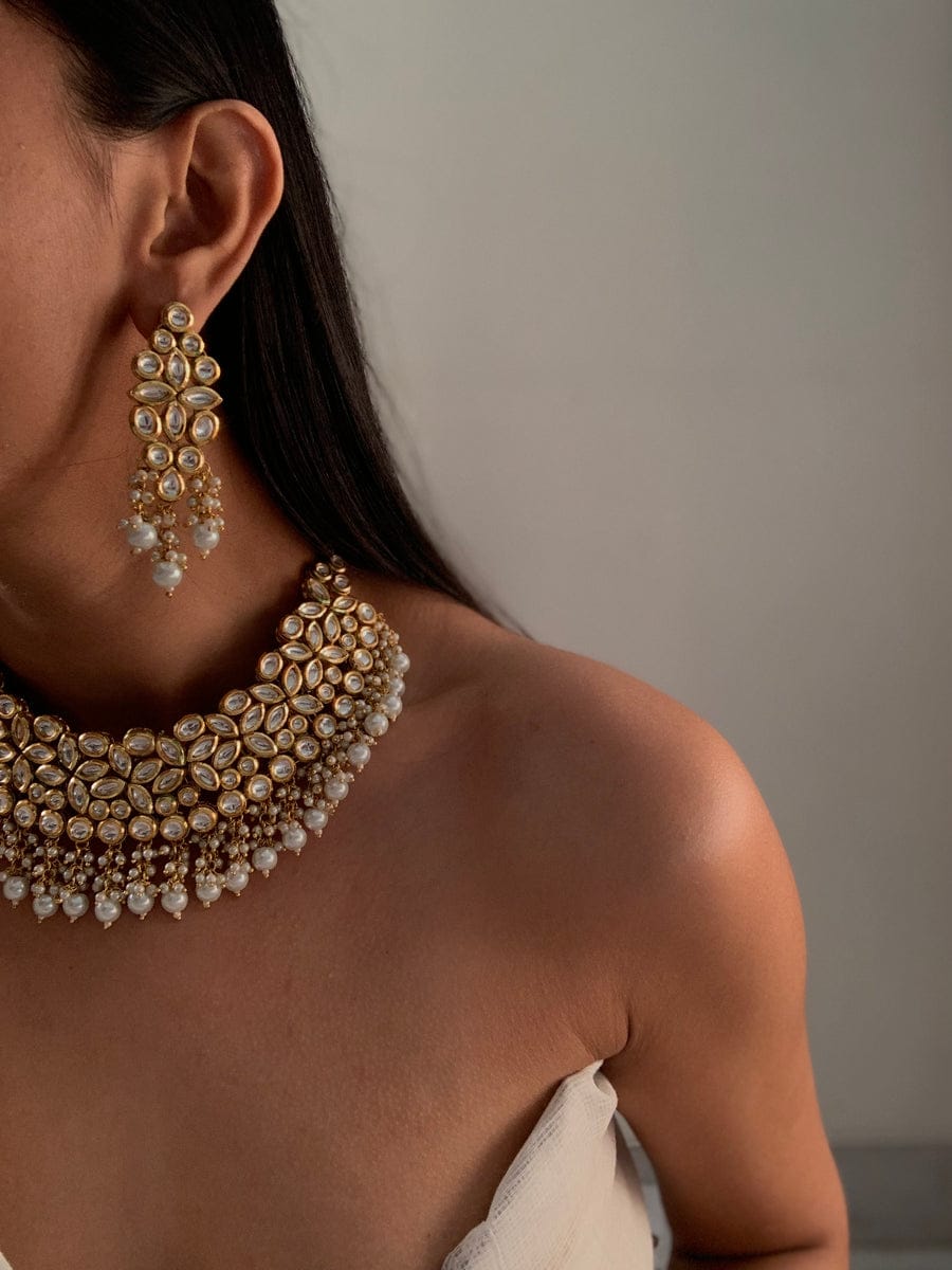 Gold Plated Bridal Kundan Necklace With Earrings - Image 3