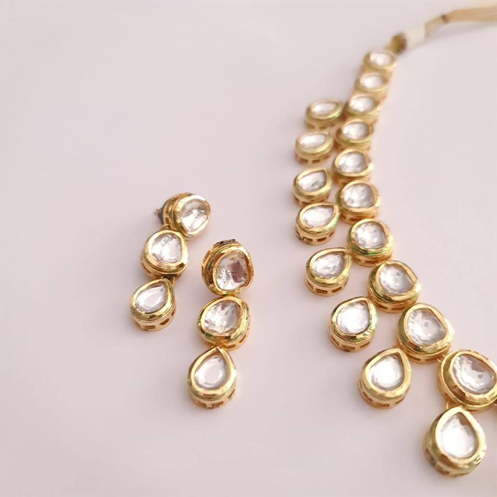 Kundan Wedding Necklace With Earrings - Image 2