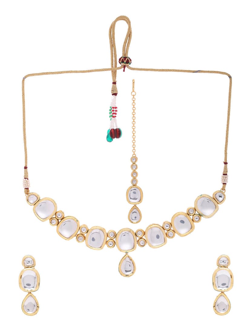 Ethnic Kundan Choker Necklace With Earrings & MaangTikka - Image 3