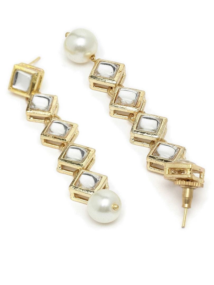 Gold Plated Pearl Chain Kundan Necklace With Earrings & Mangtikka - Image 7
