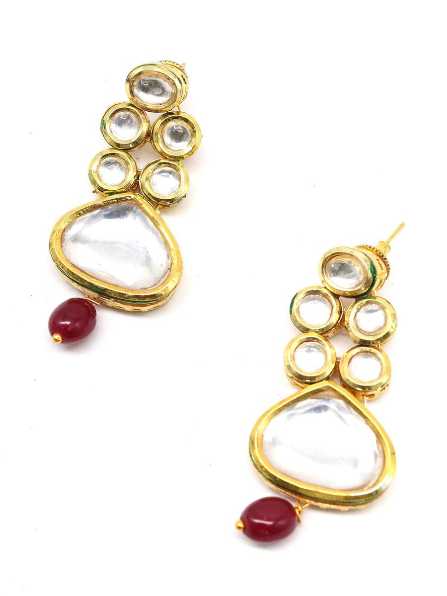 Gold Plated Kundan Studded & Pearls Beaded Jewellery Set - Image 5