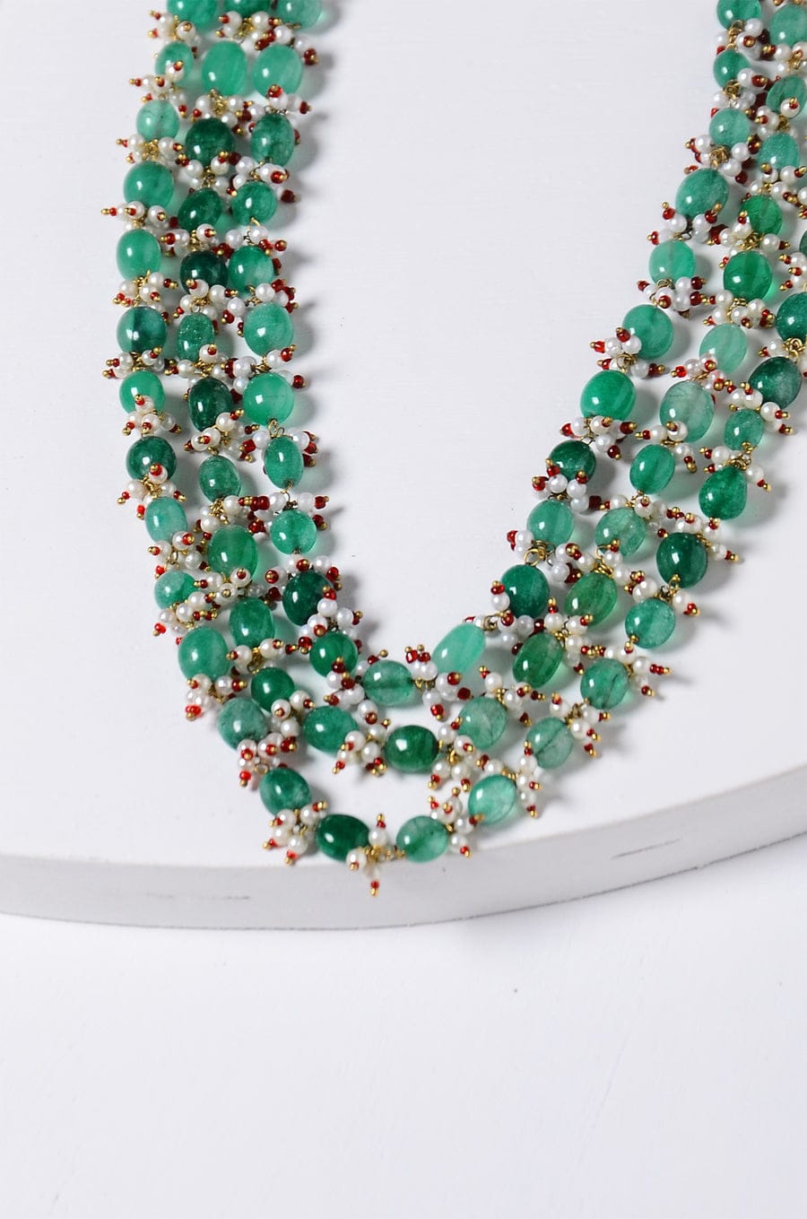 Green Gold Tone Pearl Beaded Necklace - Image 5