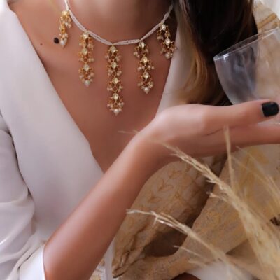 Fine White Pearls Necklace With Kundan Stone