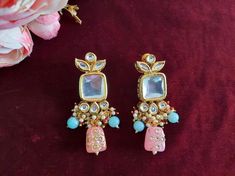 Elegant Kundan Necklace With Earrings - Image 2