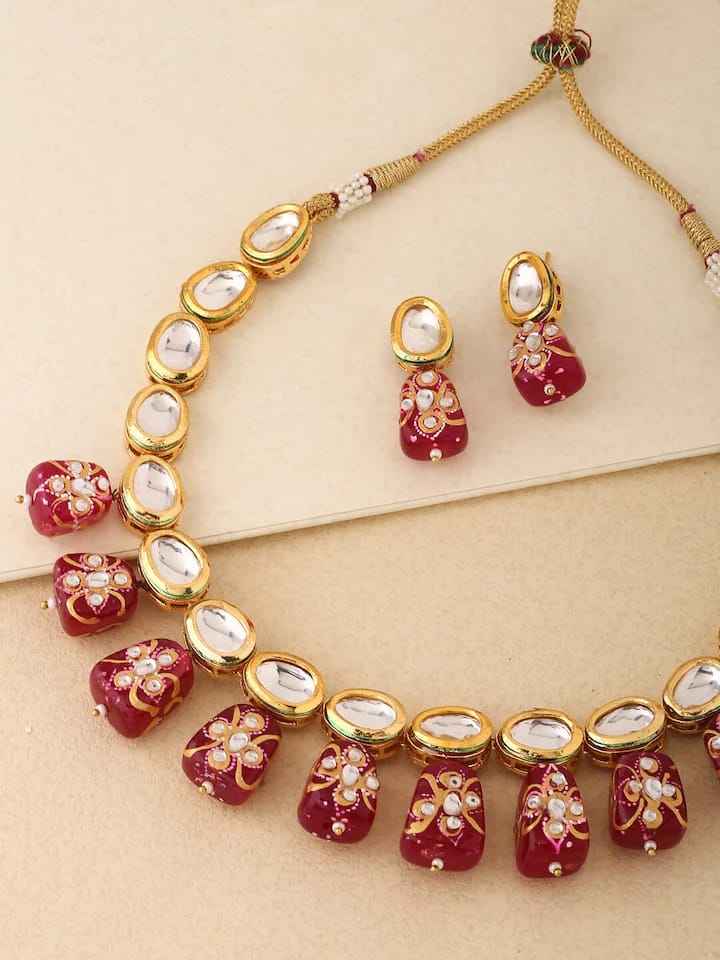 Kundan Choker Necklace Set With Earrings - Image 2