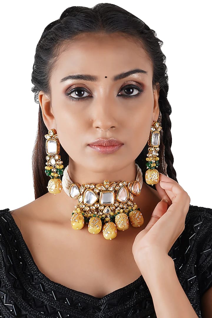 Gold Plated Kundan Pendant Drop Choker Set - Image 2