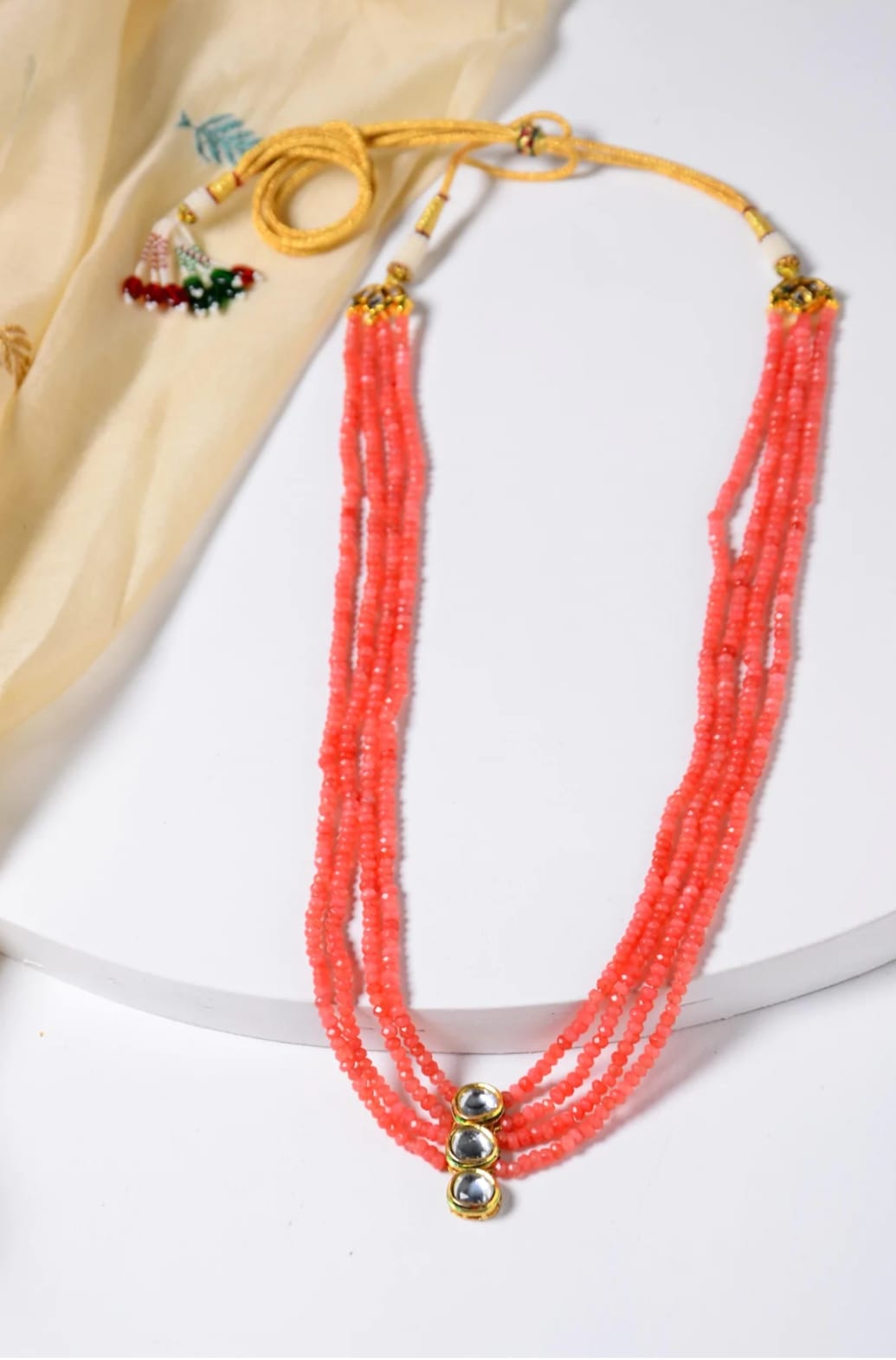 Pink Onyx Stone Necklace With Kundan Stone - Image 2