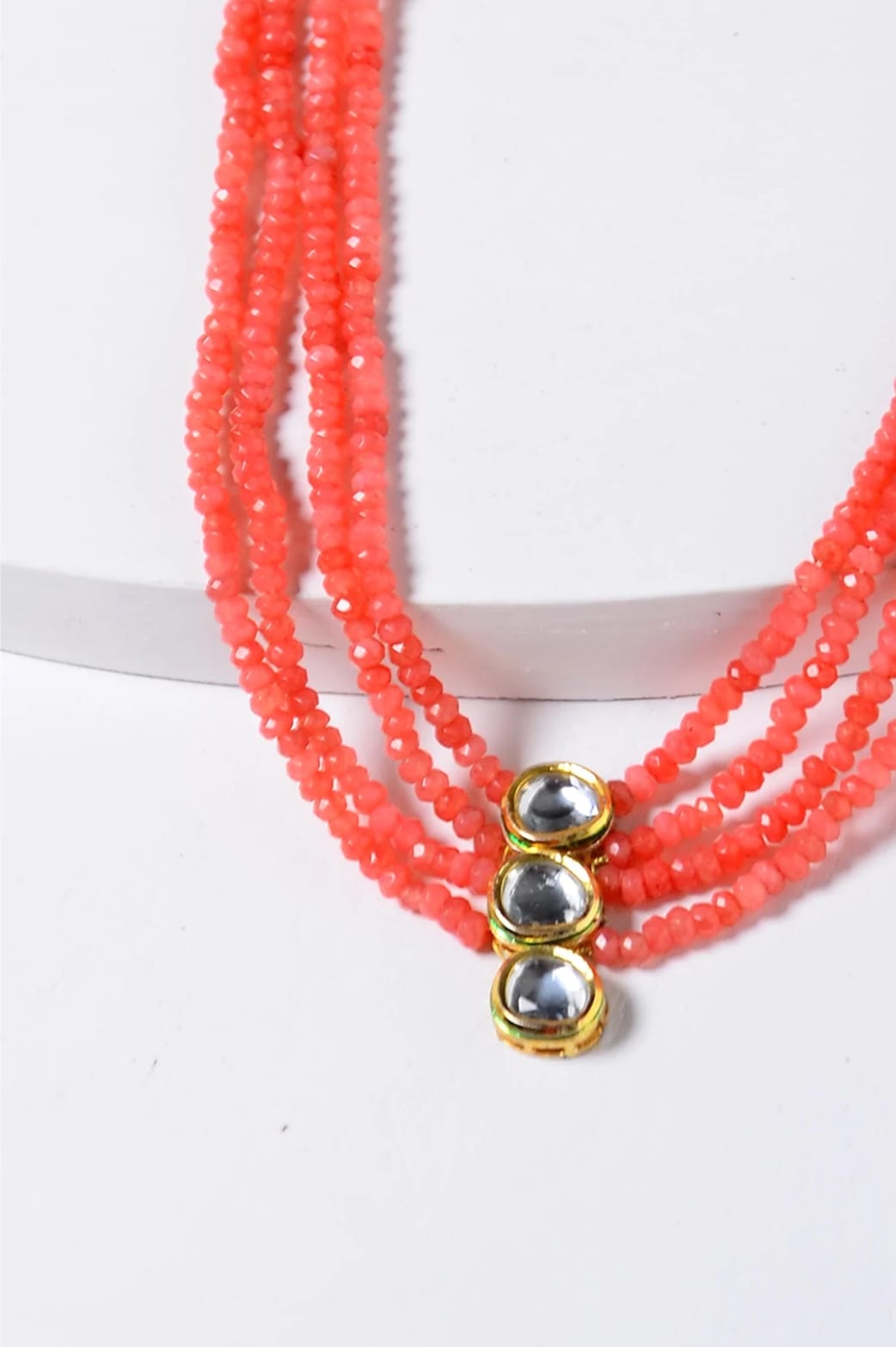 Pink Onyx Stone Necklace With Kundan Stone - Image 3