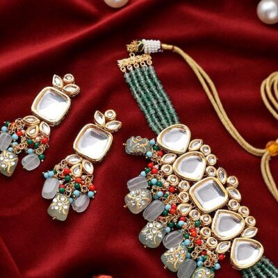 Jadau Kundan Necklace & Earrings Set