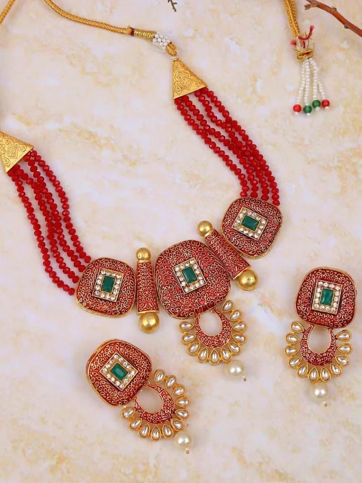 Gold Plated Elegant kundan Necklace set - Image 3