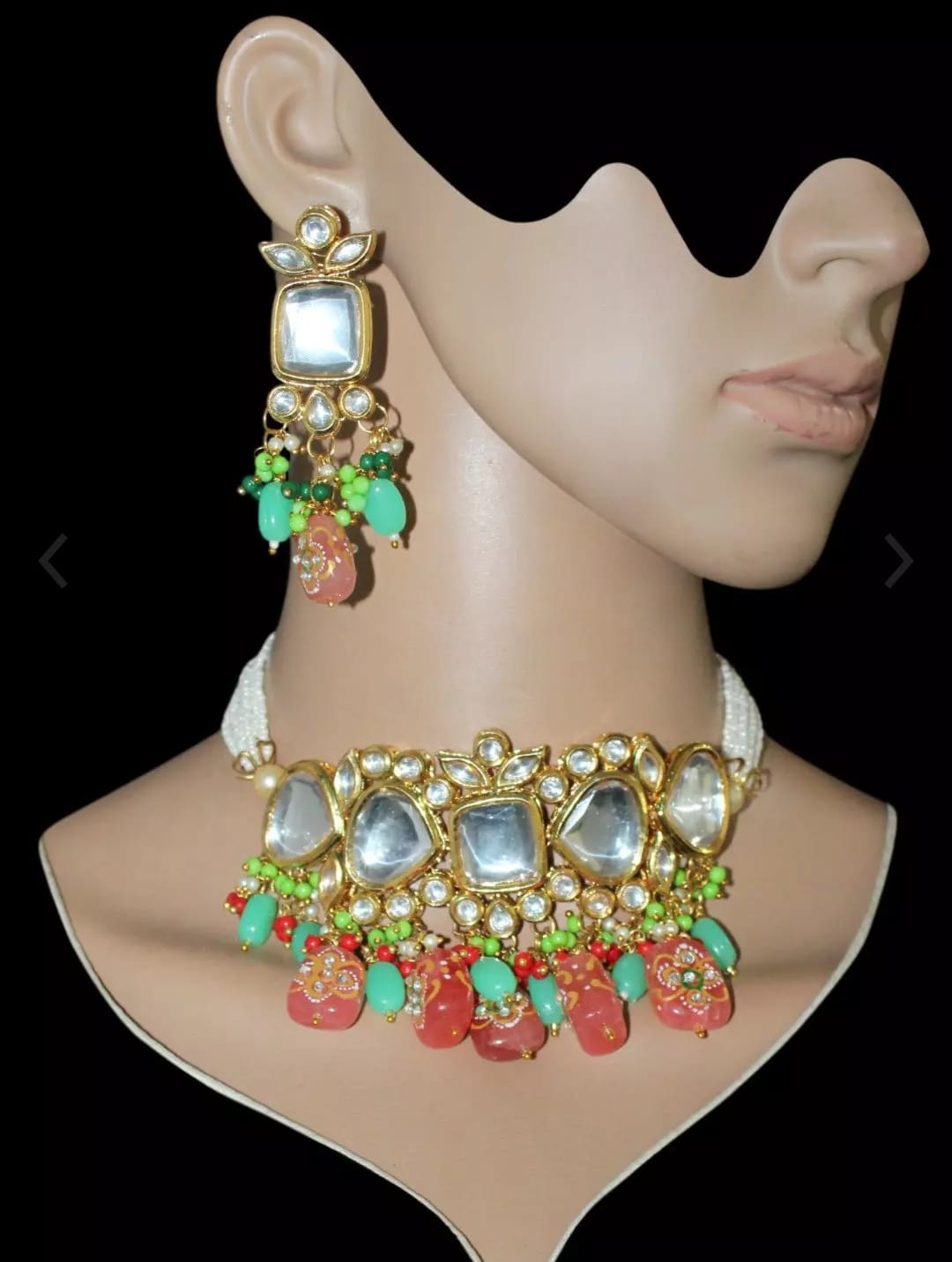 Gold Plated Elegant kundan Necklace set - Image 4