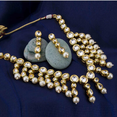 Gold-Plated Kundan-Studded Necklace & Earrings Set