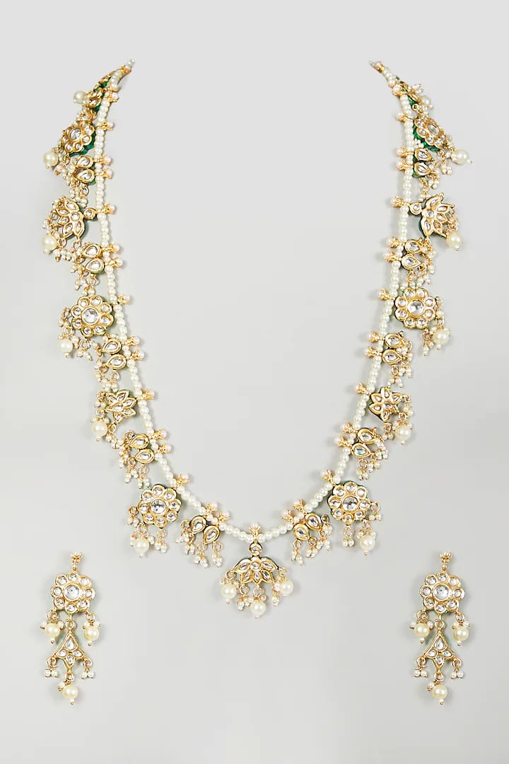 Gold-Plated Kundan-Studded Necklace & Earrings Set