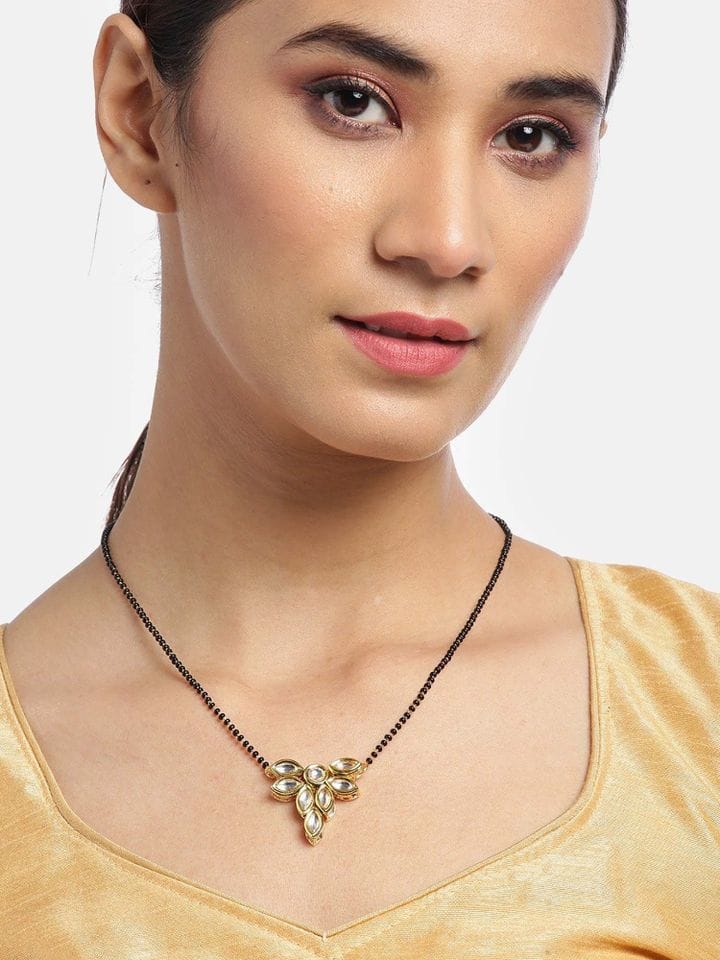 Kundan Classic Mangalsutra With Gold Plating - Image 2