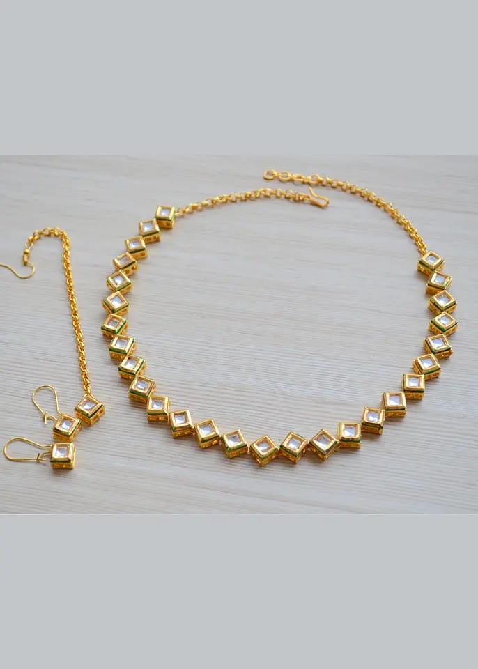 Beautiful Kundan Necklace
