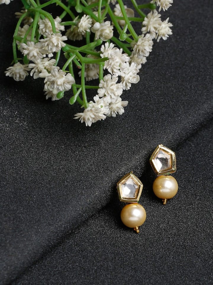 Dangler Earrings With Kundan Work In Mix Metal
