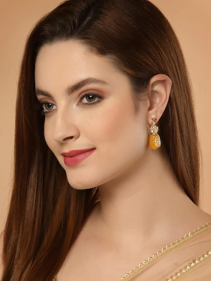 Dangler Earrings With Kundan Work In Mix Metal - Image 2