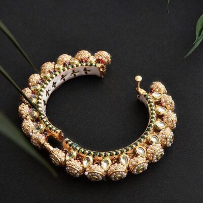 Beautiful Rajwadi Jadau Kundan Bangle Kada