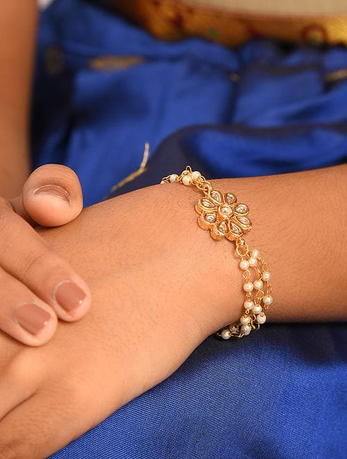 Gold Tone Adjustable Kundan Braclet - Image 4